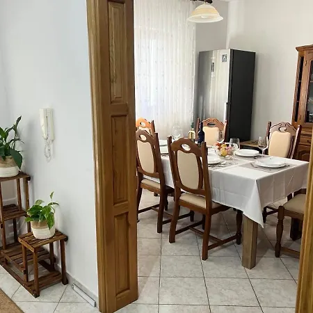 Monteci Apartament Galižana